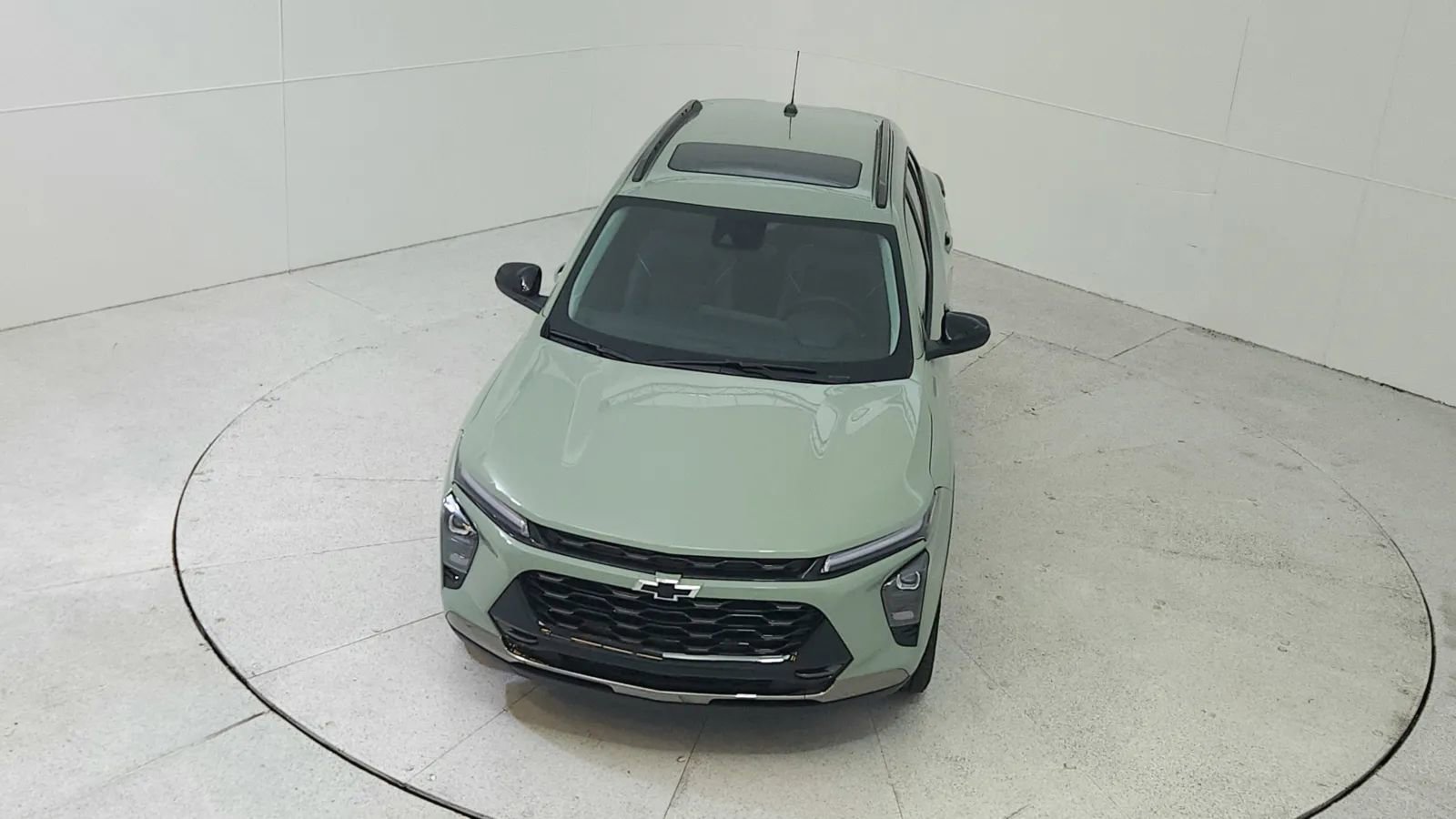 Used 2024 Chevrolet Trax ACTIV w/ Sunroof Package image 41