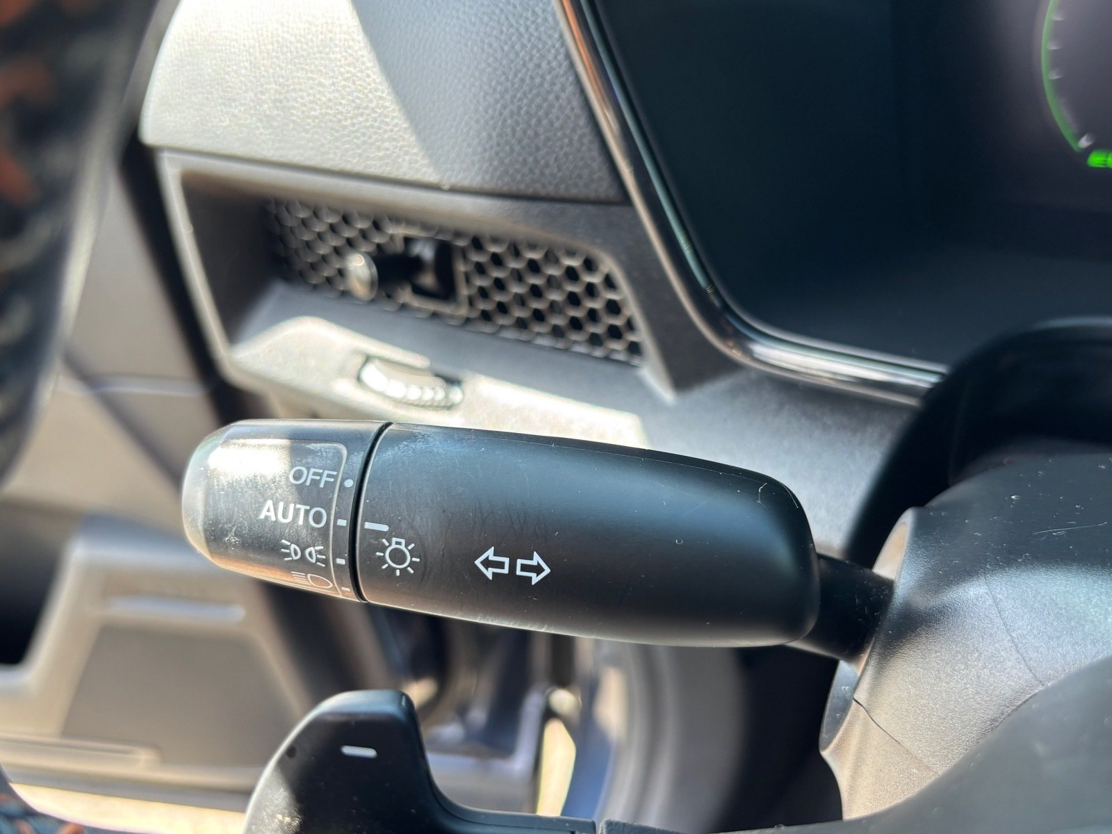 Used 2025 Honda CR-V Sport-L image 24