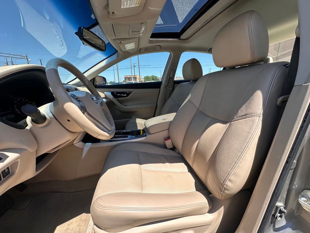Used 2013 Nissan Altima 2.5 SL w/ 2.5 Moonroof Pkg FWD image 10