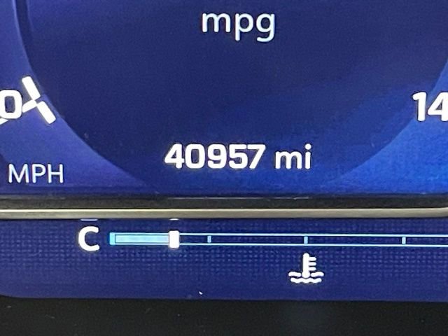 Certified 2022 Chevrolet Silverado 1500 High Country w/ Technology Package image 2