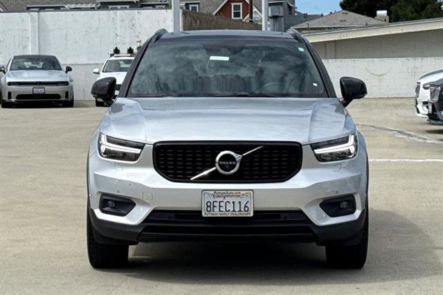 Used 2019 Volvo XC40 T5 R-Design AWD/4WD image 8
