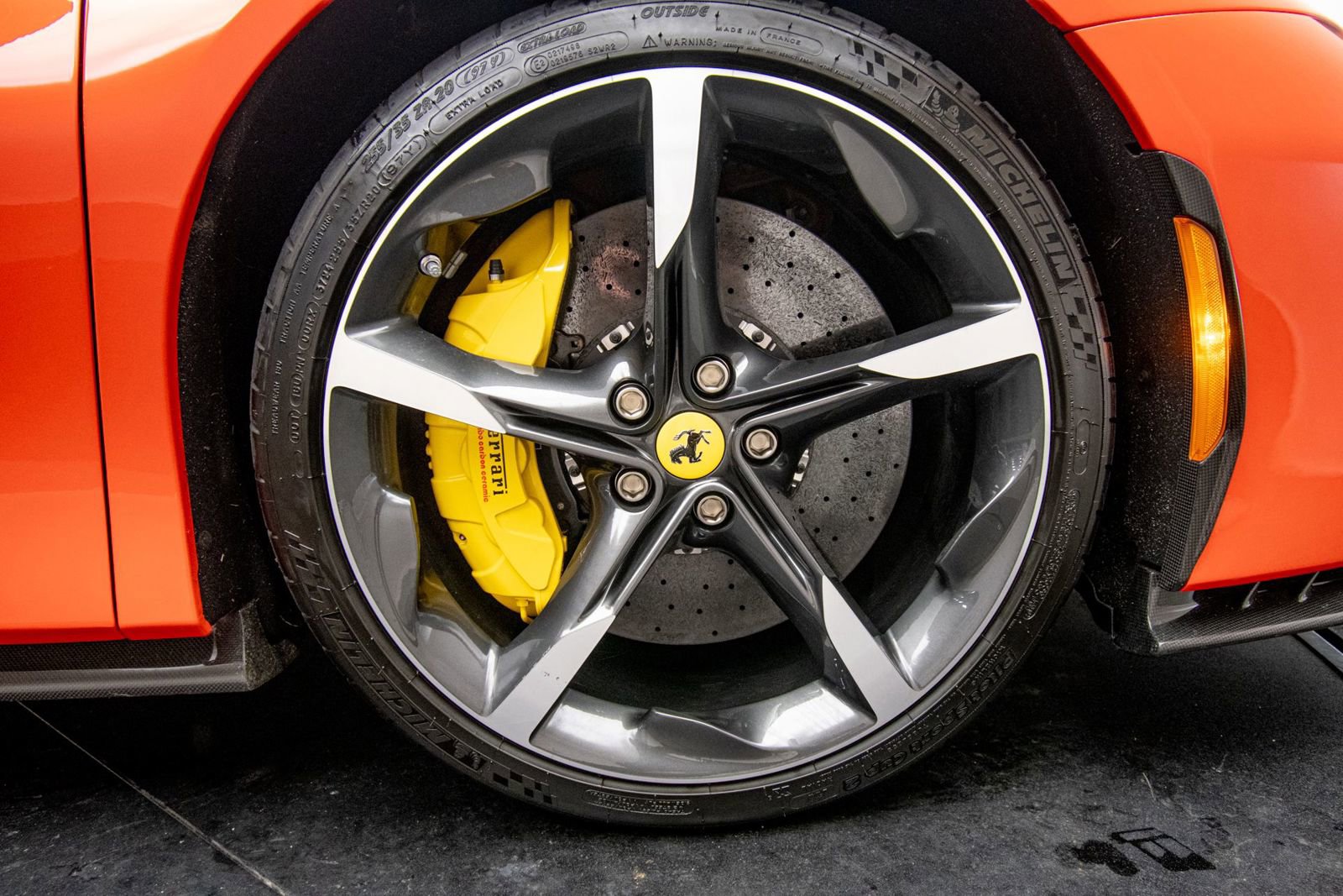 Used 2025 Ferrari SF90 Spider image 49