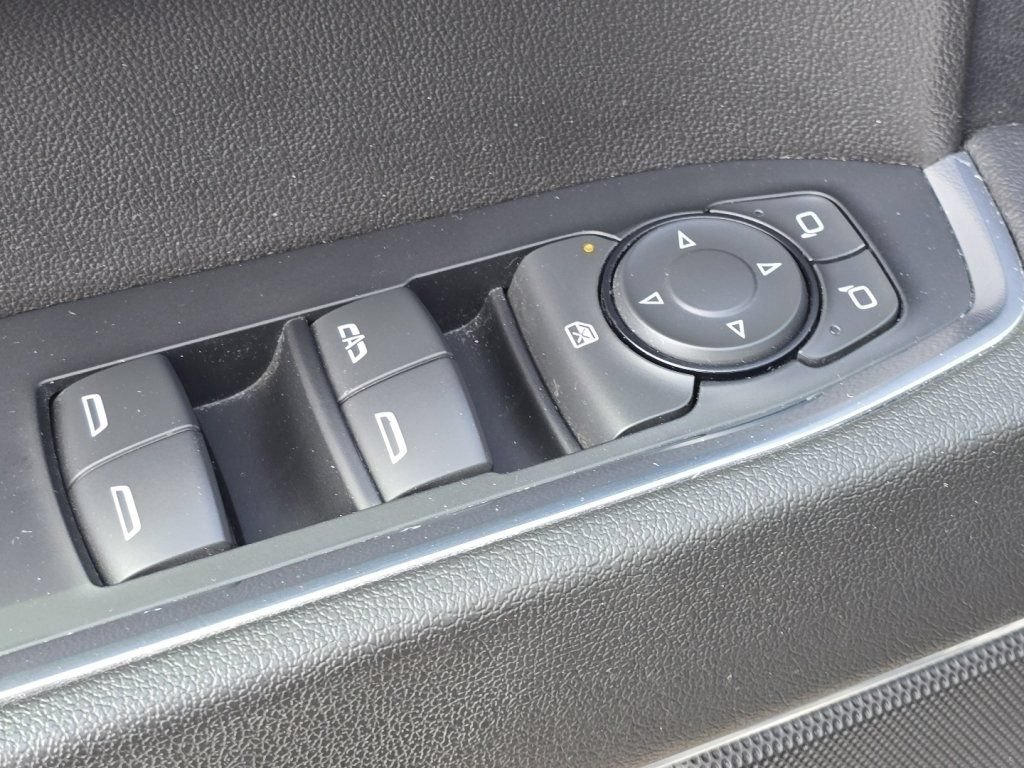 Used 2023 Chevrolet Silverado 1500 LT AWD/4WD image 22