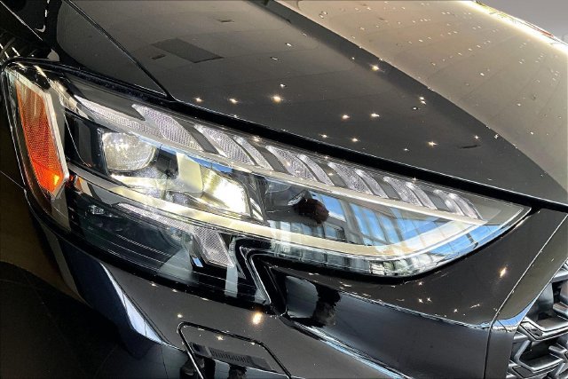 Used 2026 Audi A8 L 3.0T AWD/4WD image 32