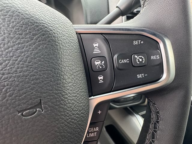 New 2026 RAM 2500 Big Horn AWD/4WD image 34