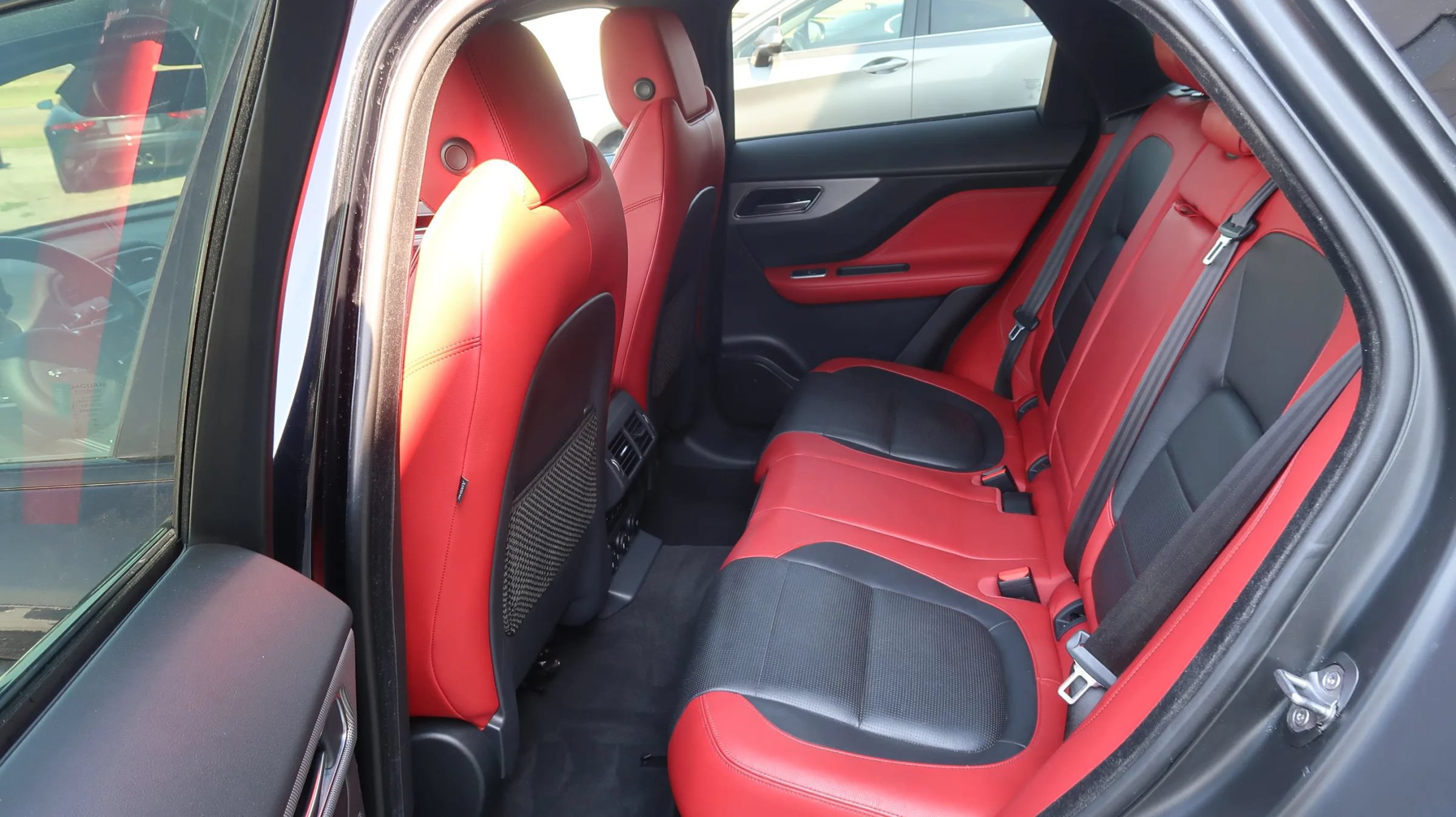 Used 2019 Jaguar F-PACE S AWD/4WD image 19