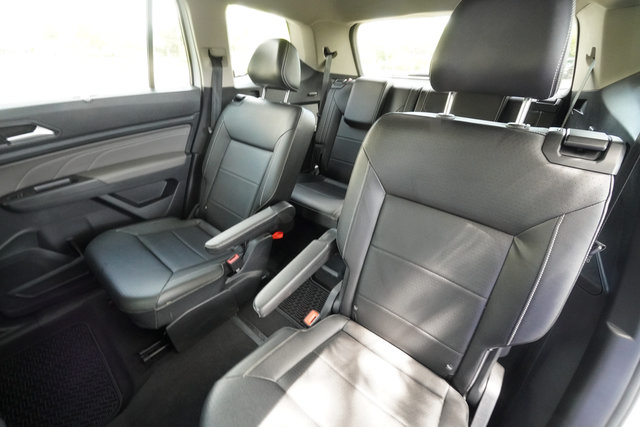 Used 2022 Volkswagen Atlas SE FWD image 24