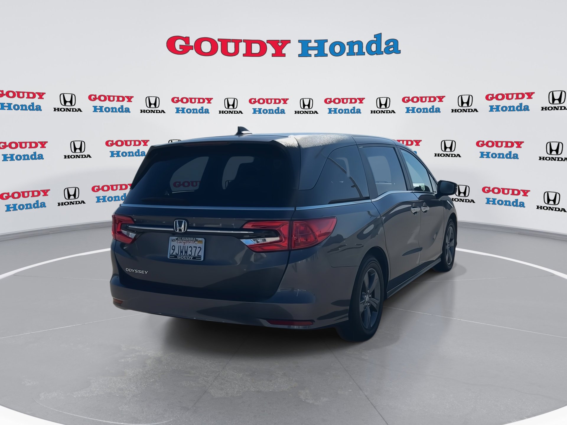 Certified 2024 Honda Odyssey EX image 8