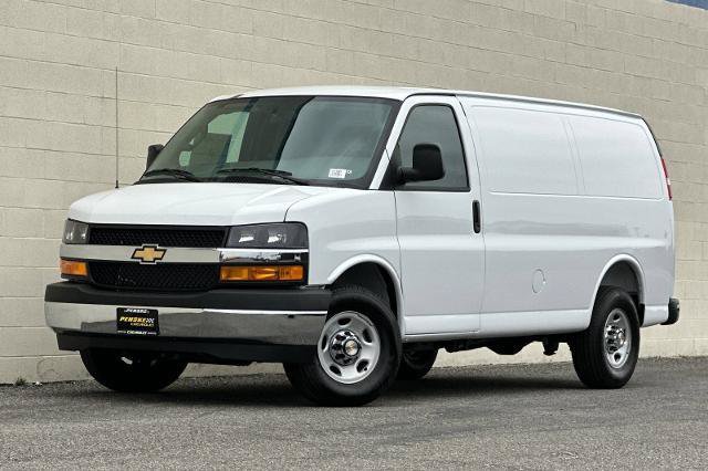 New 2026 Chevrolet Express 2500 w/ Driver Convenience Package RWD image 8