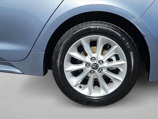 Used 2020 Toyota Corolla LE w/ LE Premium Package FWD image 29