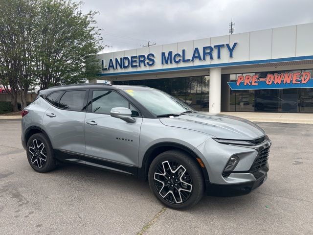 Used 2023 Chevrolet Blazer RS w/ Driver Confidence II Package image 1