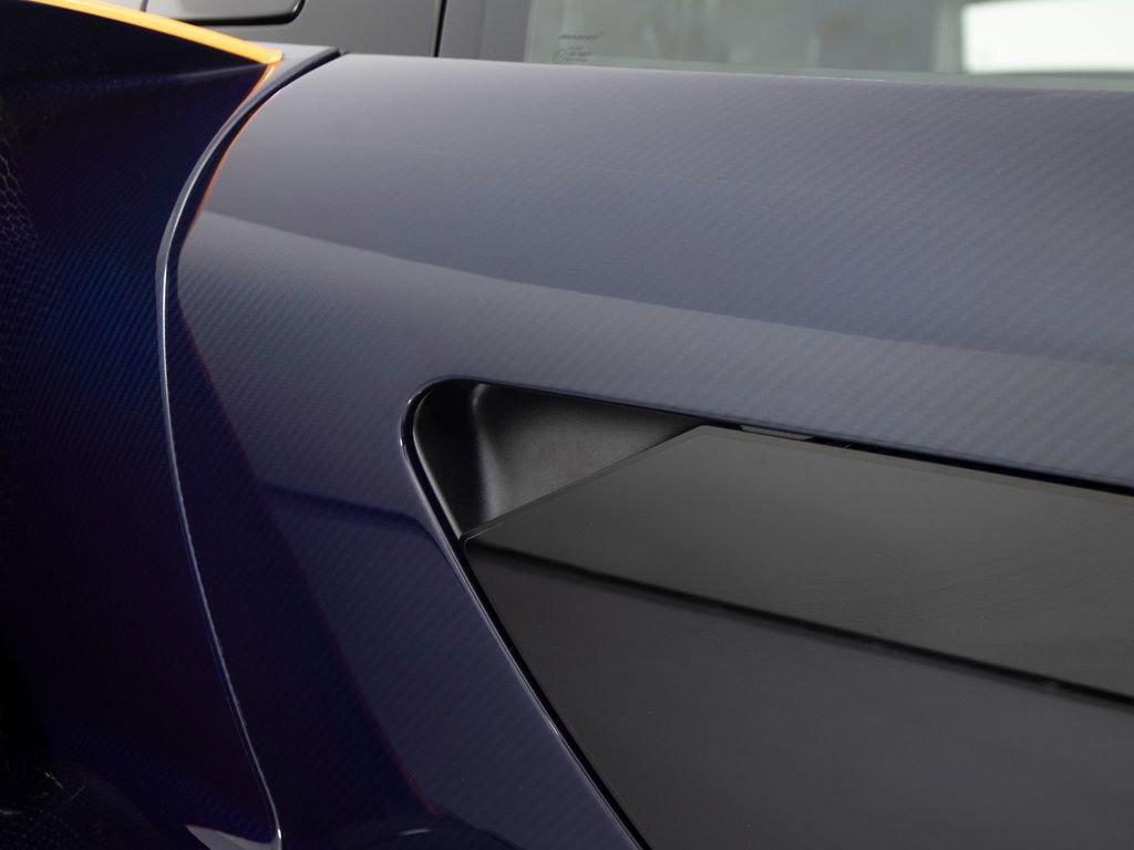 Used 2019 McLaren Senna image 94