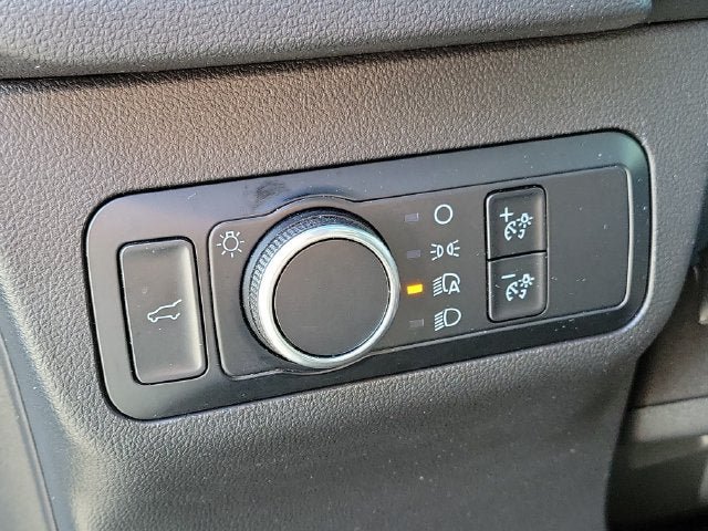 Used 2024 Ford Escape ST-Line w/ Tech Pack #1 AWD/4WD image 9