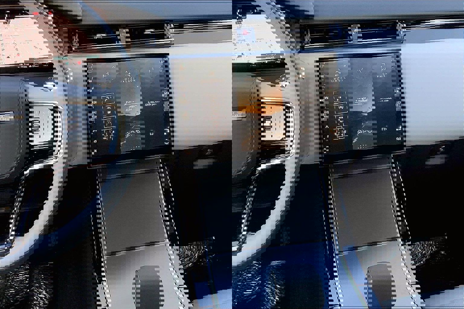 New 2026 Land Rover Range Rover Velar S image 8