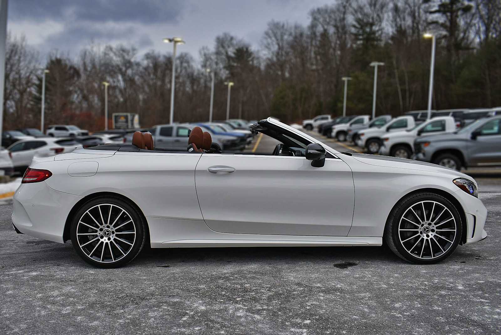 Used 2023 Mercedes-Benz C 300 4MATIC Cabriolet image 10