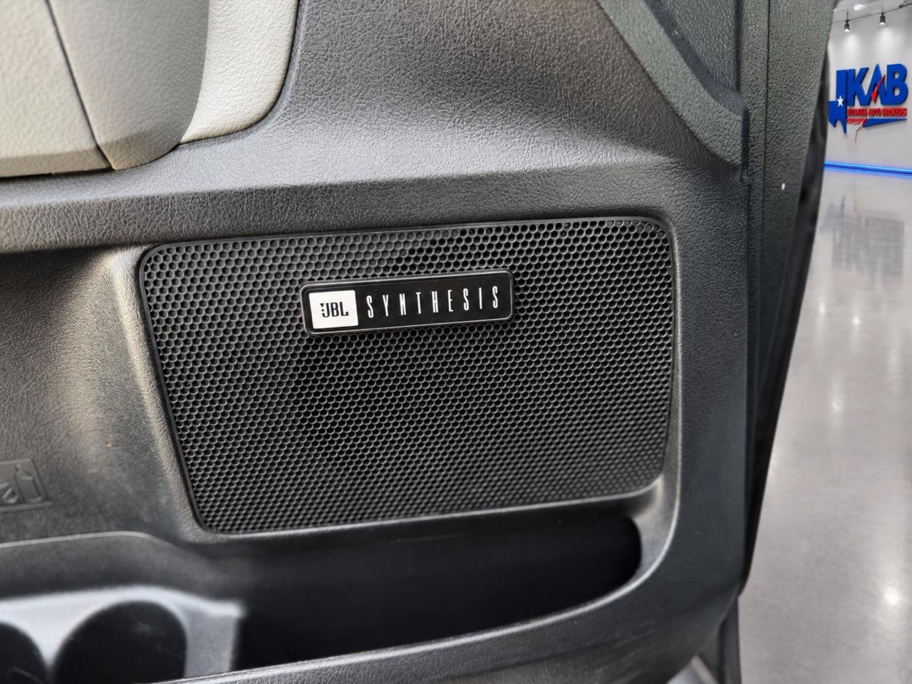 Used 2015 Toyota Sequoia Limited RWD image 11