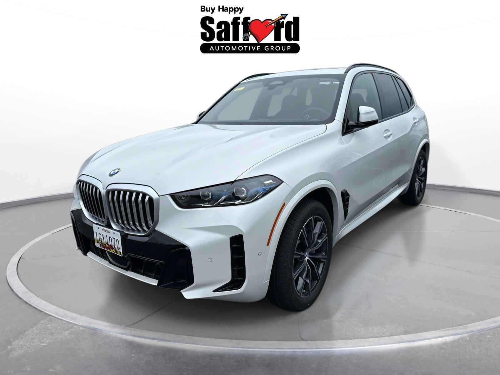 Used 2026 BMW X5 xDrive40i w/ M Sport Package AWD/4WD image 1