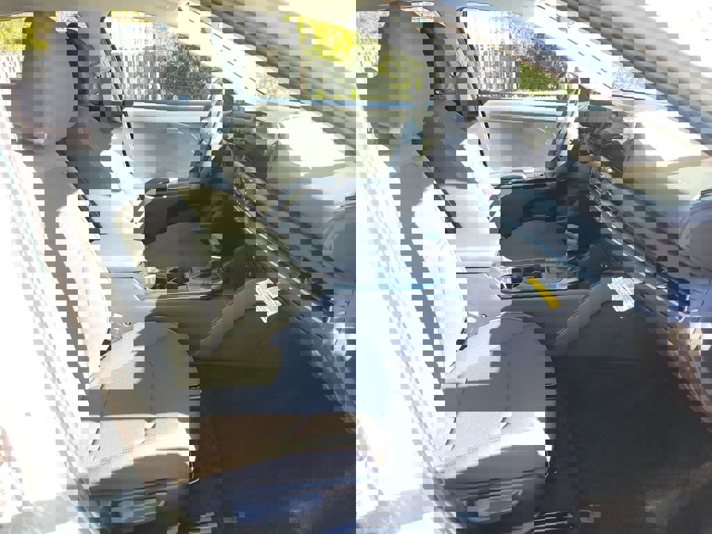 New 2026 Kia K4 LXS image 7