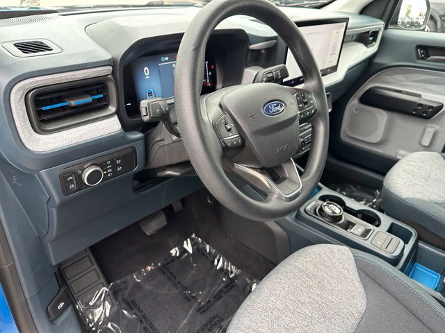 Used 2025 Ford Maverick XLT AWD/4WD image 18