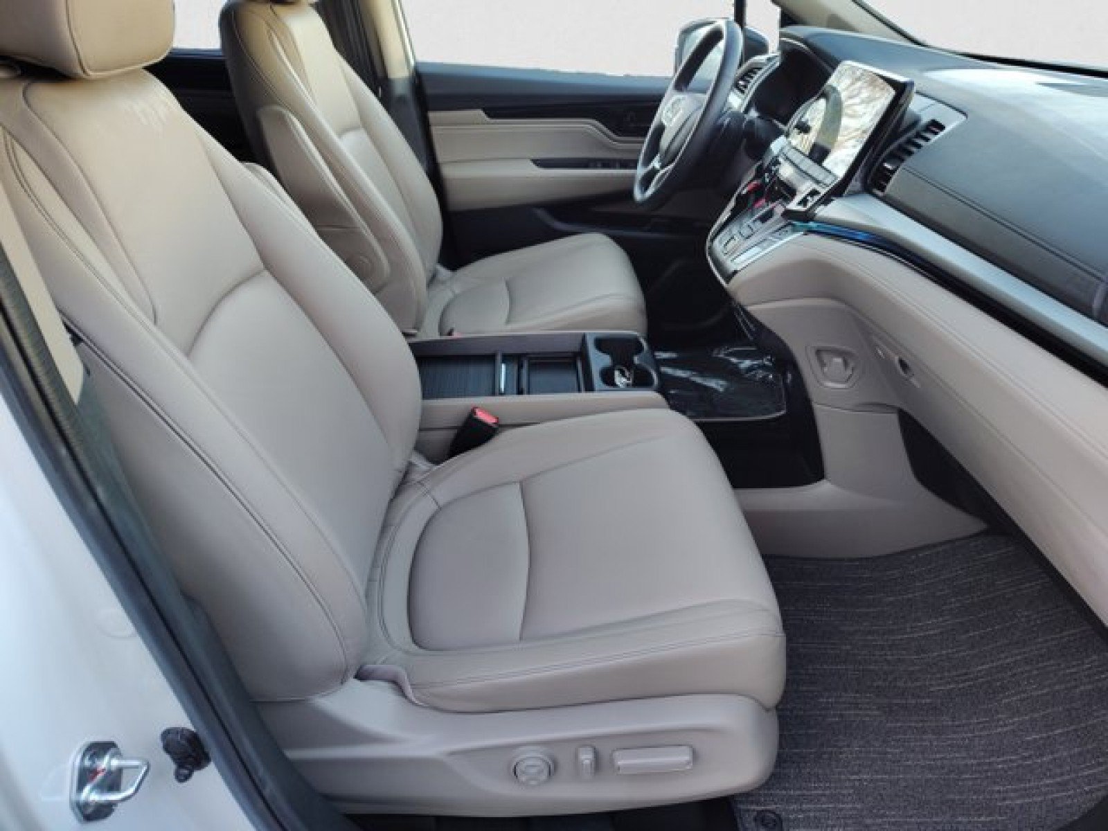 Used 2023 Honda Odyssey Touring image 22