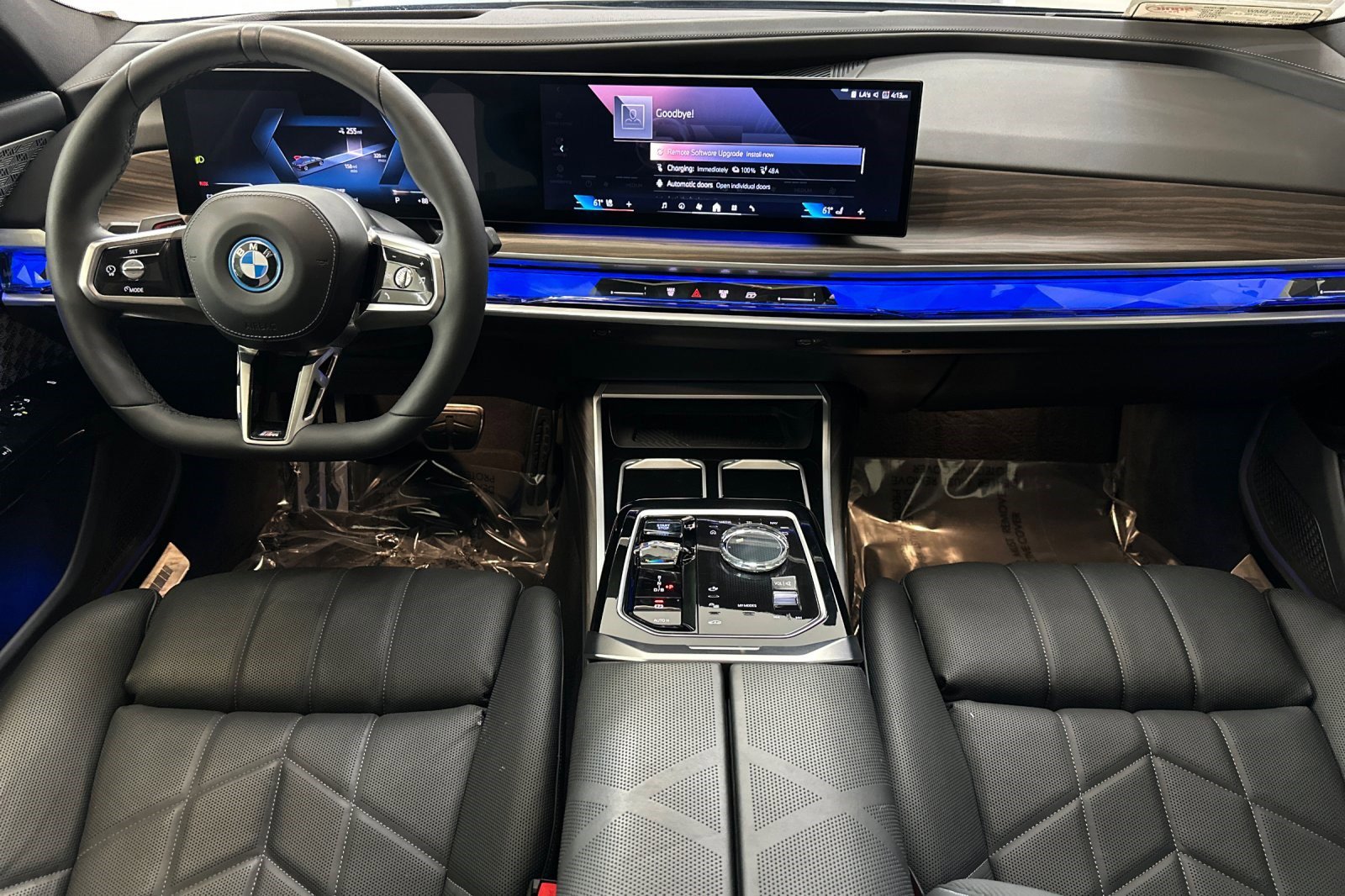 Certified 2023 BMW i7 xDrive60 w/ Executive Package 2 AWD/4WD image 15