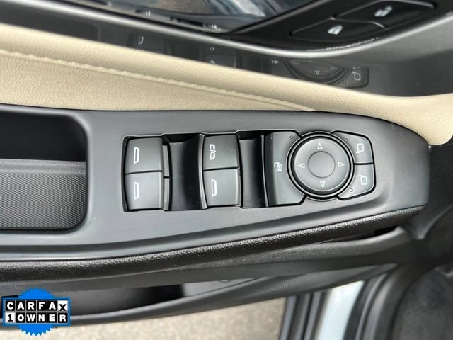 Used 2023 Chevrolet Traverse LT w/ LPO, Cargo Package AWD/4WD image 17