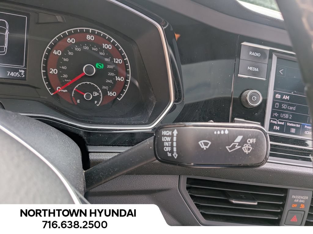 Used 2020 Volkswagen Jetta R-Line FWD image 25