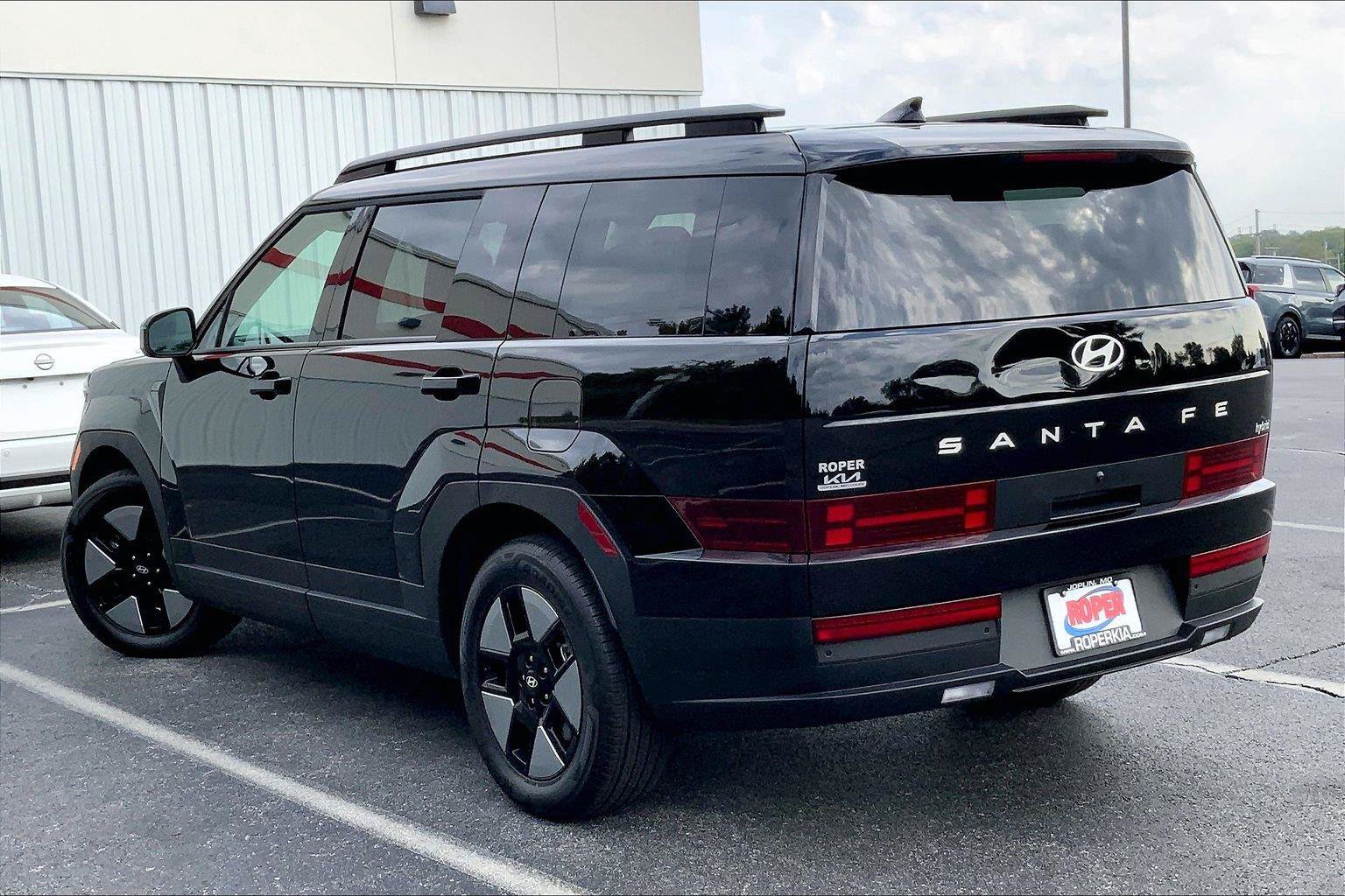Used 2026 Hyundai Santa Fe SEL FWD image 10
