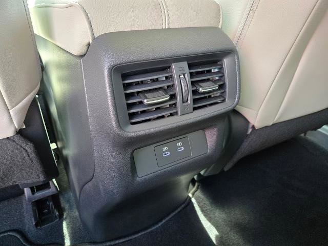 Certified 2025 Nissan Murano SV AWD/4WD image 16