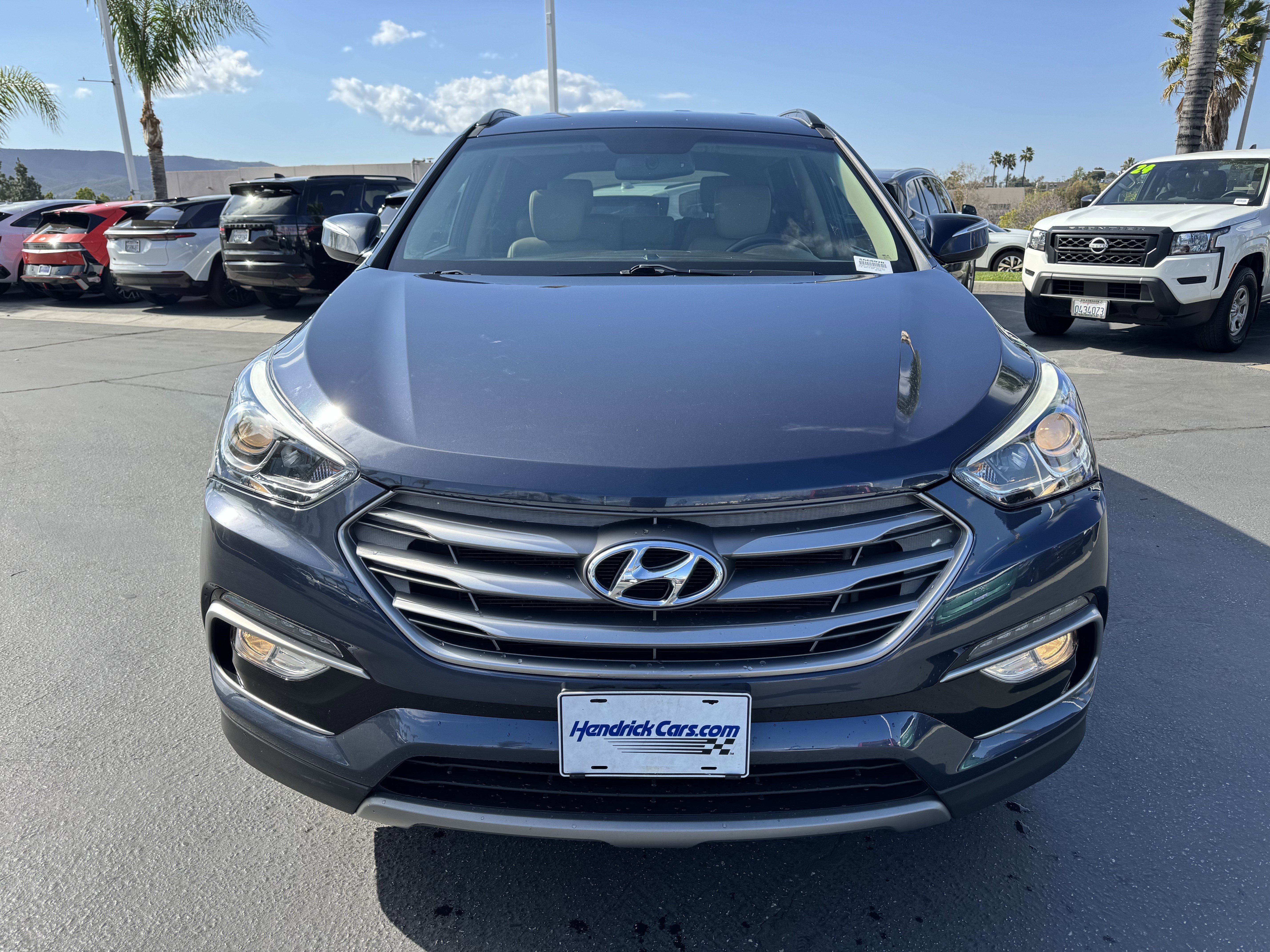 Used 2017 Hyundai Santa Fe Sport image 3
