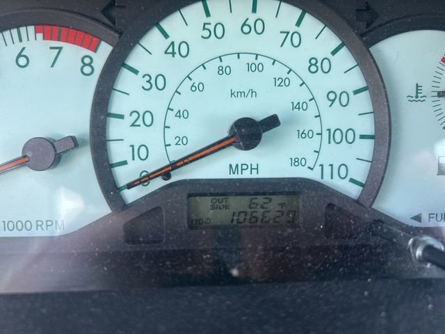 Used 2003 Toyota Corolla LE FWD image 10