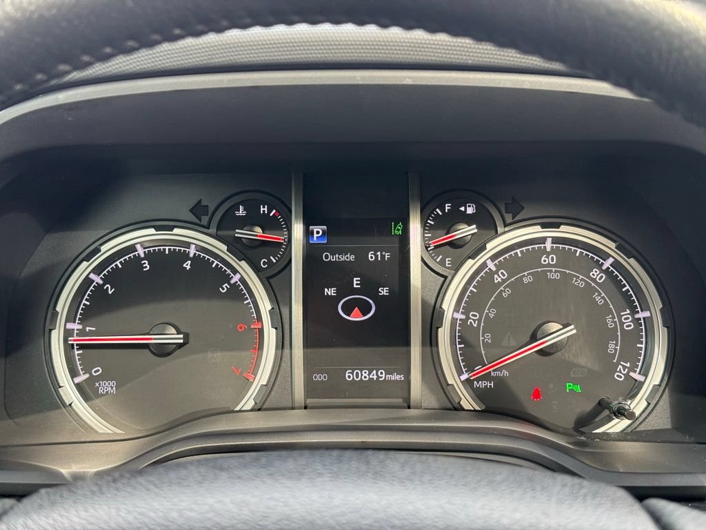 Used 2022 Toyota 4Runner Limited AWD/4WD image 28