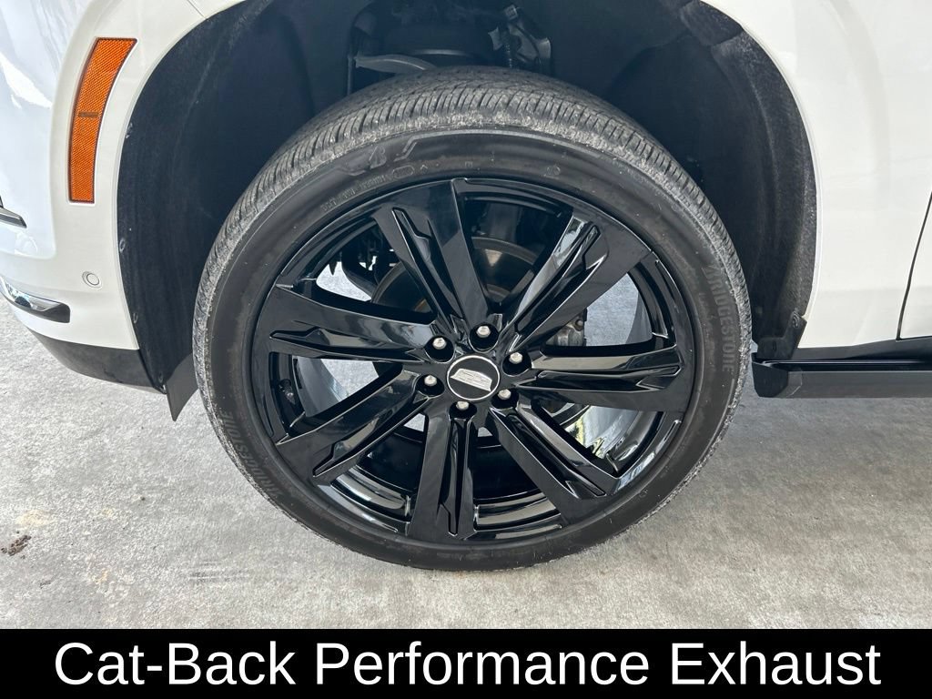 Used 2025 Cadillac Escalade Sport Platinum AWD/4WD image 17