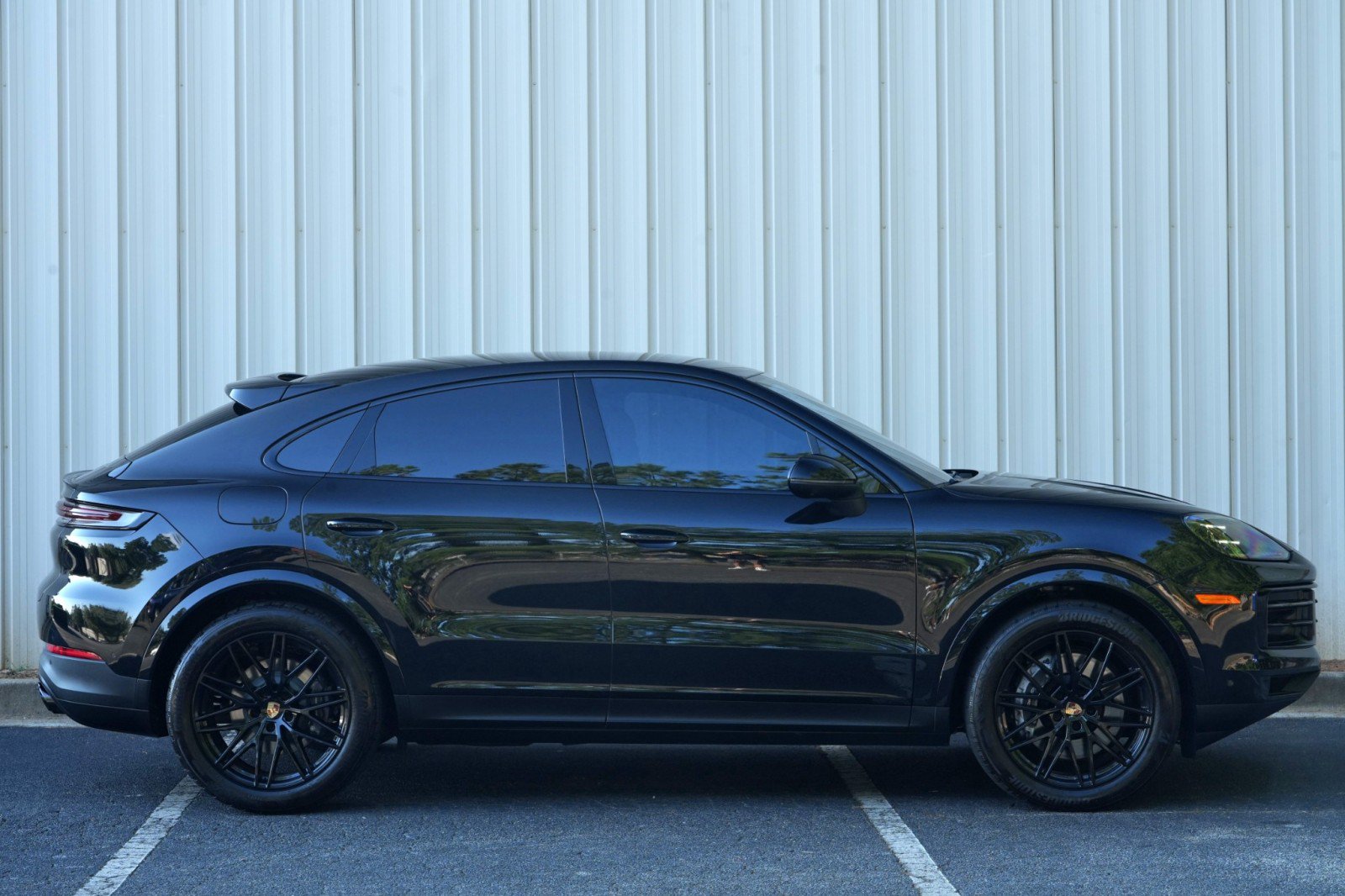 Used 2025 Porsche Cayenne Coupe AWD/4WD image 59