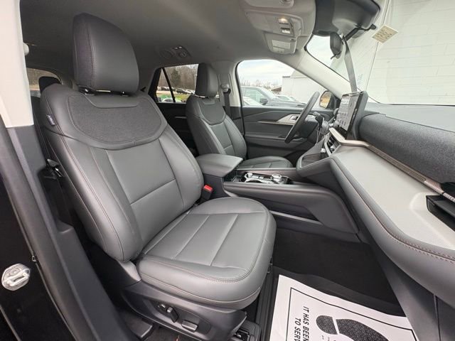 New 2026 Ford Explorer Active w/ Active Comfort Package image 28