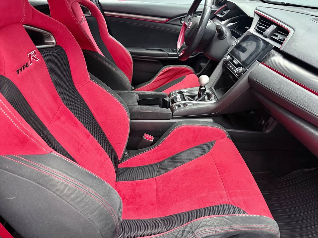 Used 2017 Honda Civic Type R image 12
