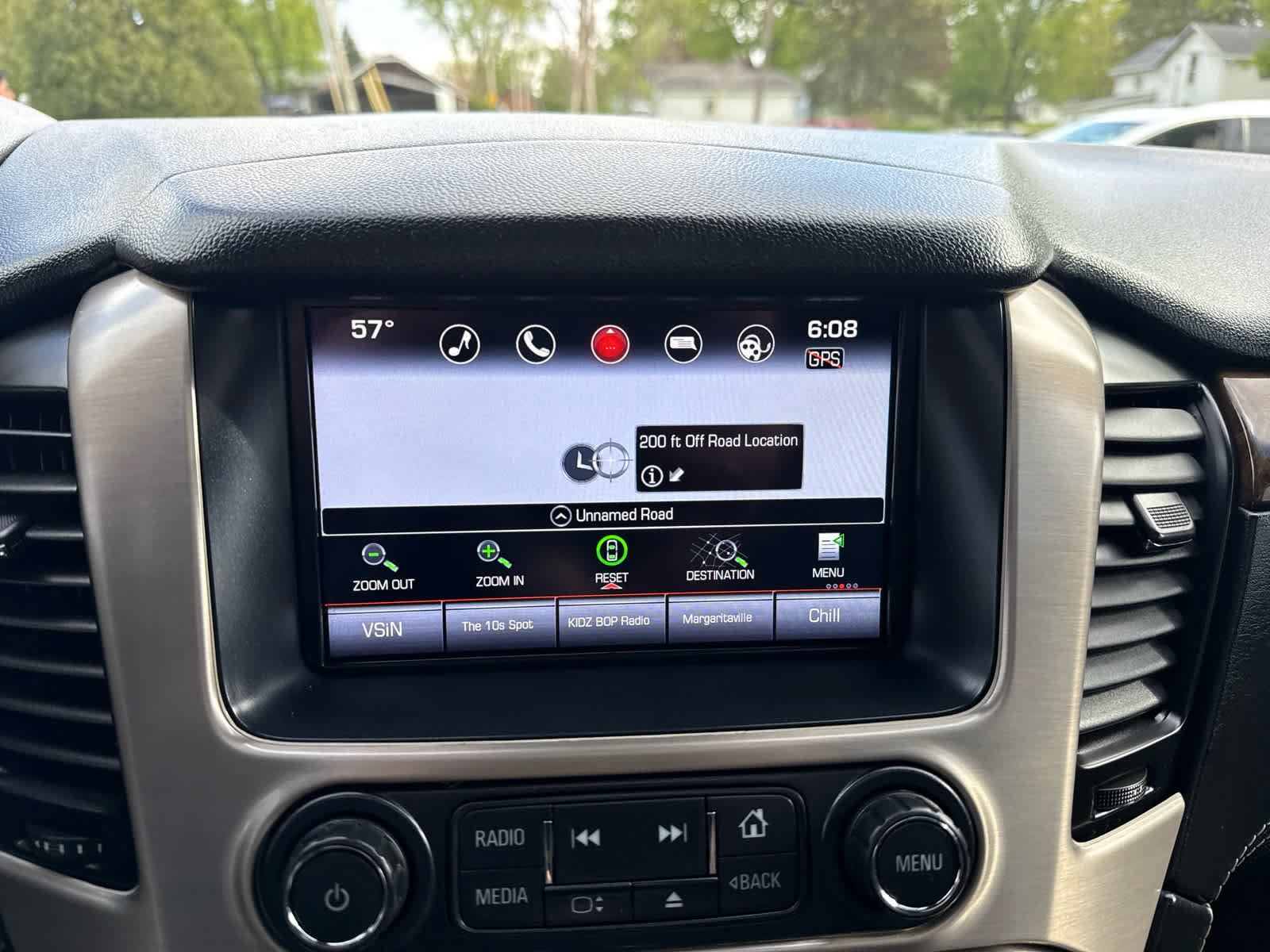 Used 2016 GMC Yukon Denali w/ Open Road Package AWD/4WD image 25