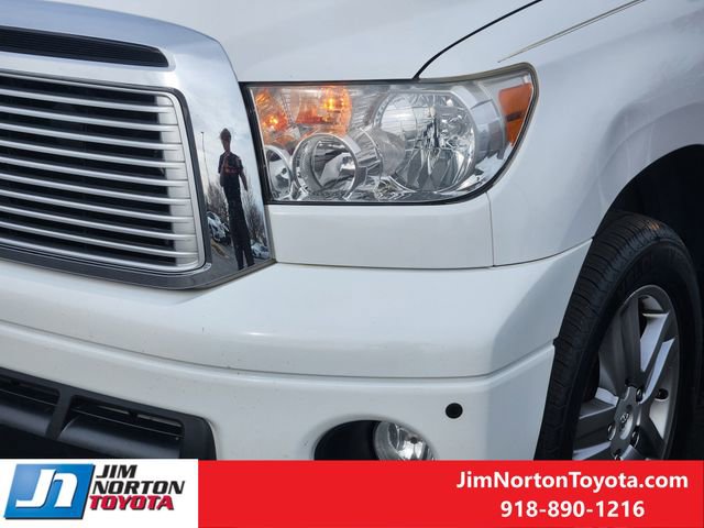 Used 2012 Toyota Tundra Limited w/ Memory Pkg image 11