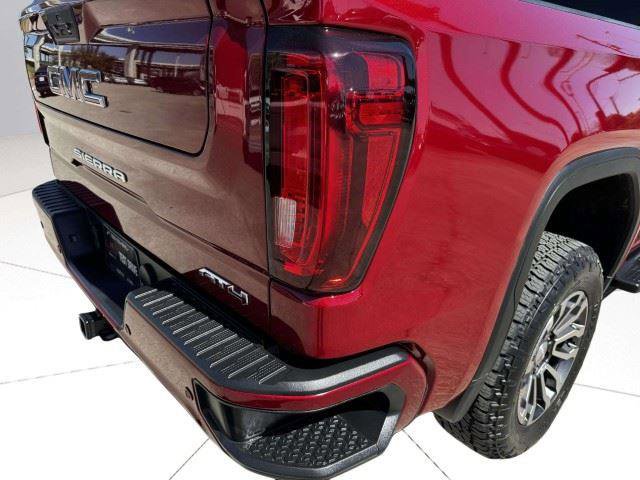 Used 2020 GMC Sierra 1500 AT4 w/ AT4 Premium Package AWD/4WD image 18