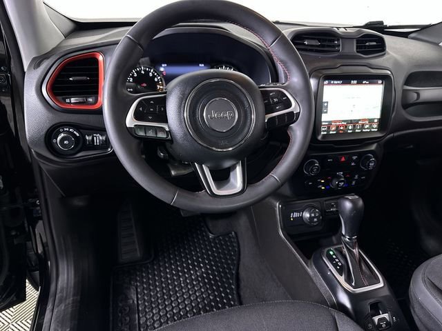 Used 2023 Jeep Renegade Trailhawk AWD/4WD image 21