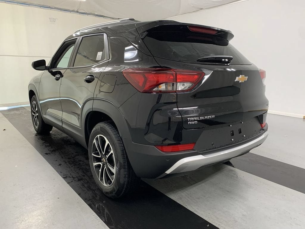 New 2026 Chevrolet TrailBlazer LT w/ Convenience Package AWD/4WD image 5