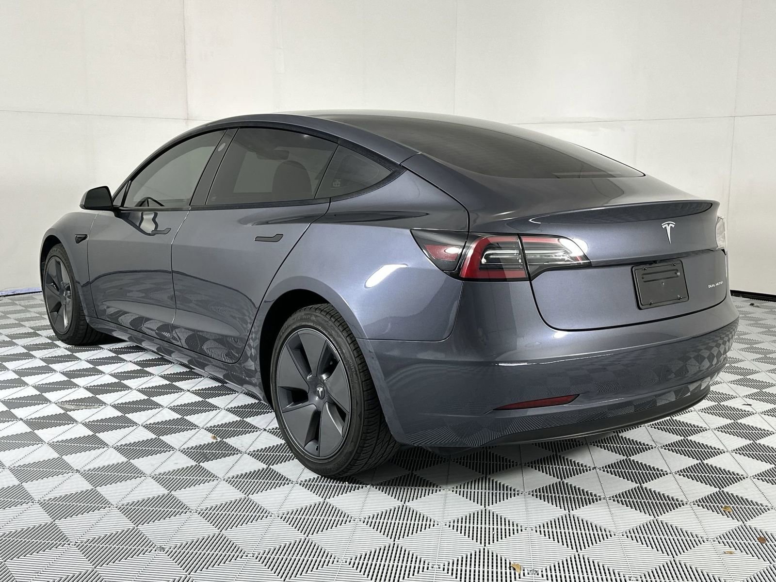 Used 2023 Tesla Model 3 Long Range image 6