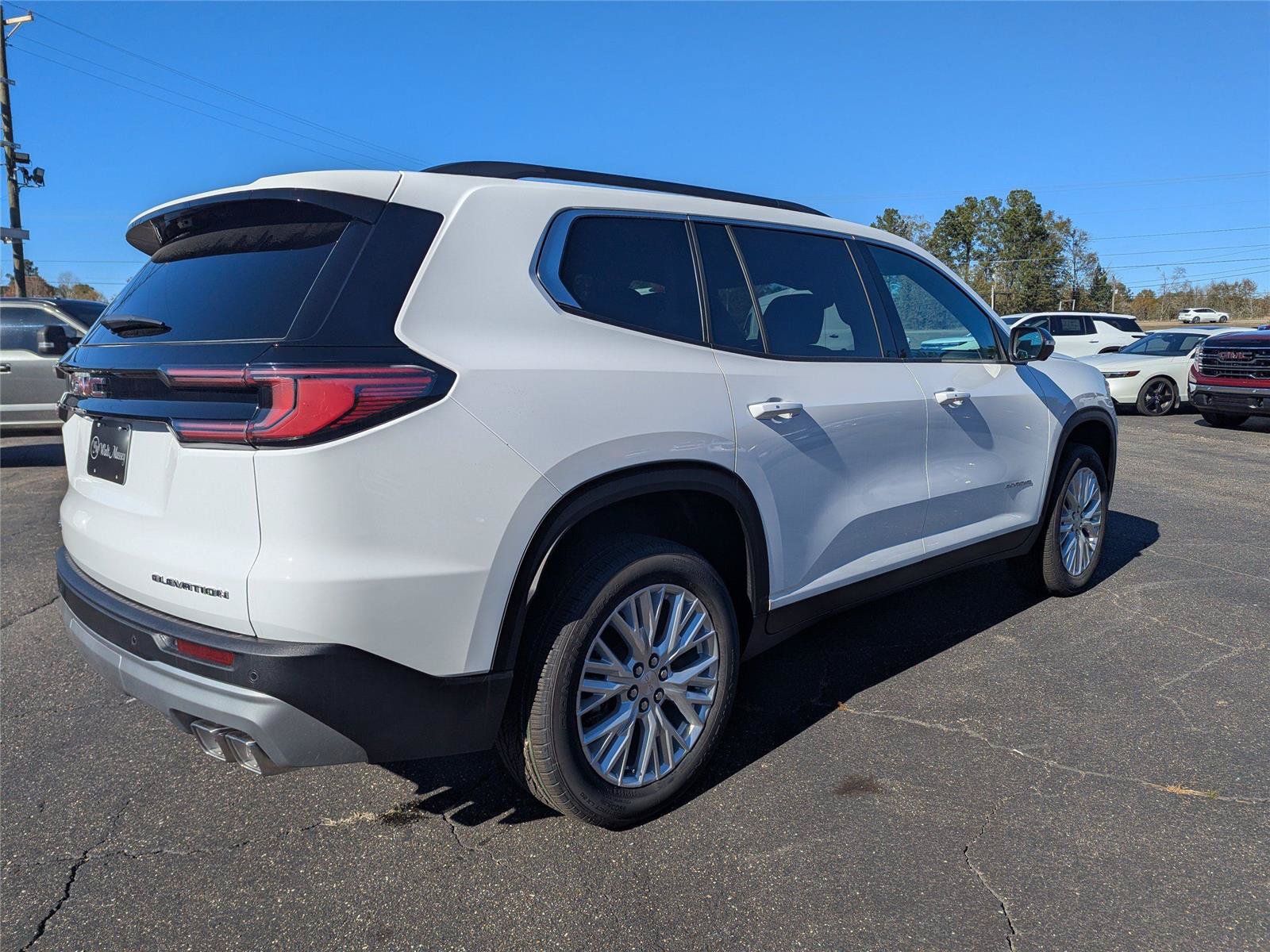 New 2026 GMC Acadia Elevation w/ Elevation Premium Package FWD image 3