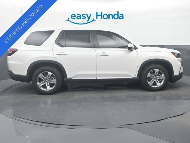 Used 2025 Honda Pilot EX-L image 8