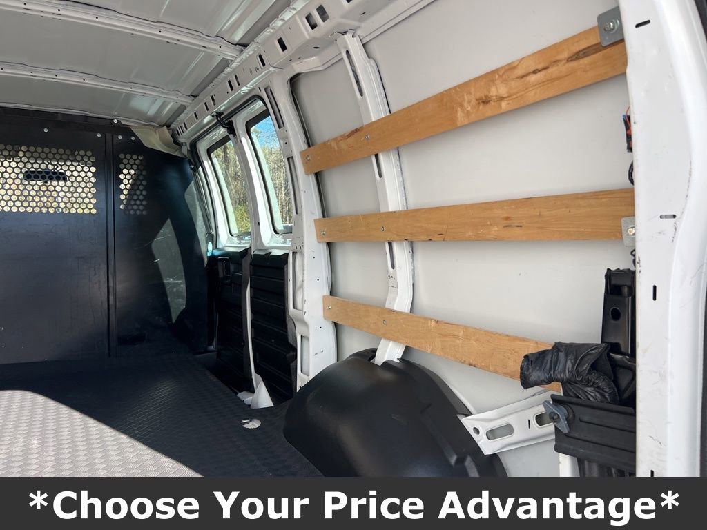 Used 2023 GMC Savana 2500 w/ Driver Convenience Package image 17