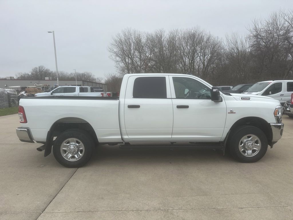 Used 2024 RAM 2500 Tradesman w/ Chrome Appearance Group image 6