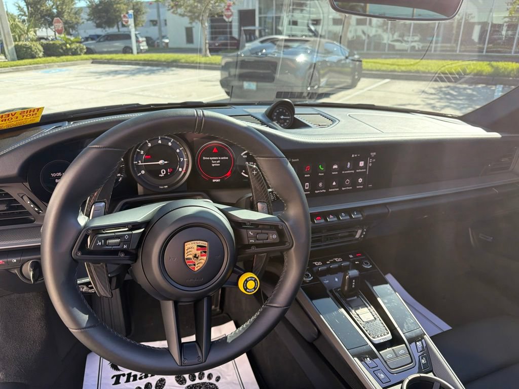 Used 2024 Porsche 911 Targa 4 AWD/4WD image 8