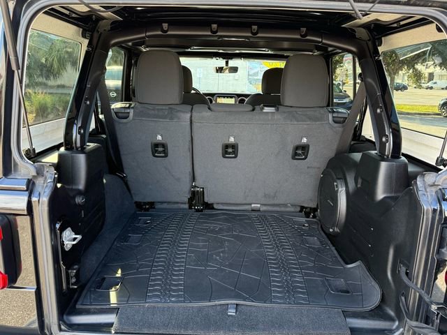 Used 2020 Jeep Wrangler Unlimited Sport image 8
