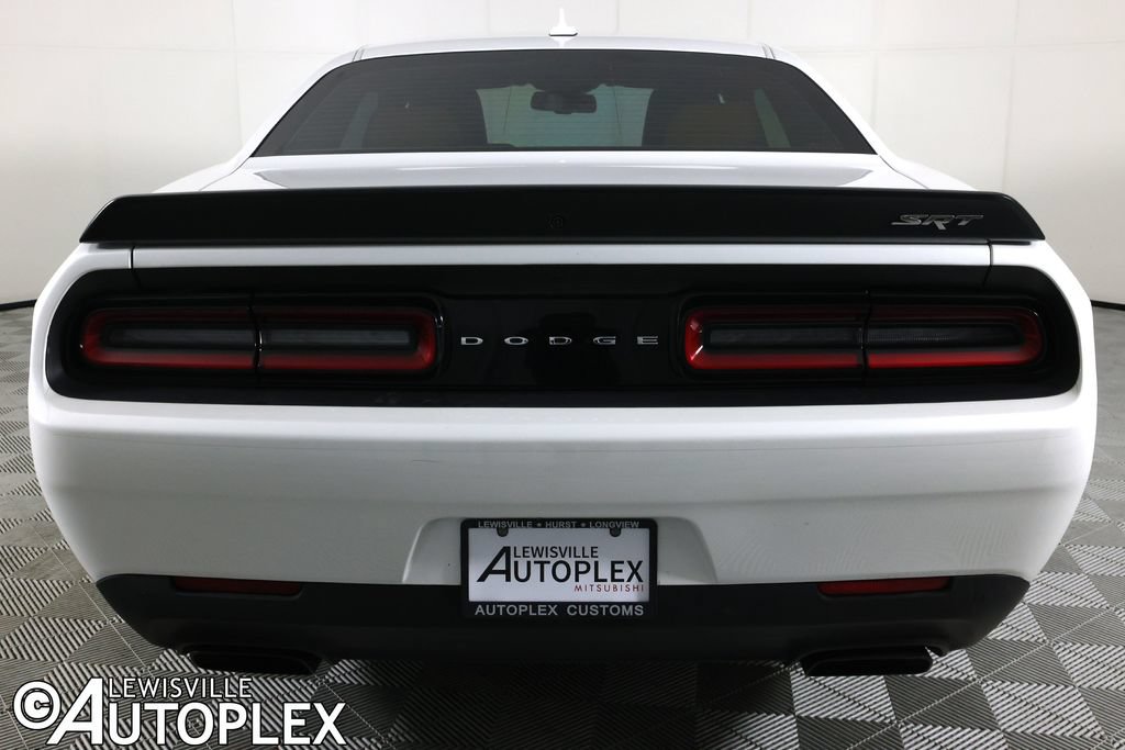 Used 2016 Dodge Challenger SRT Hellcat RWD image 6