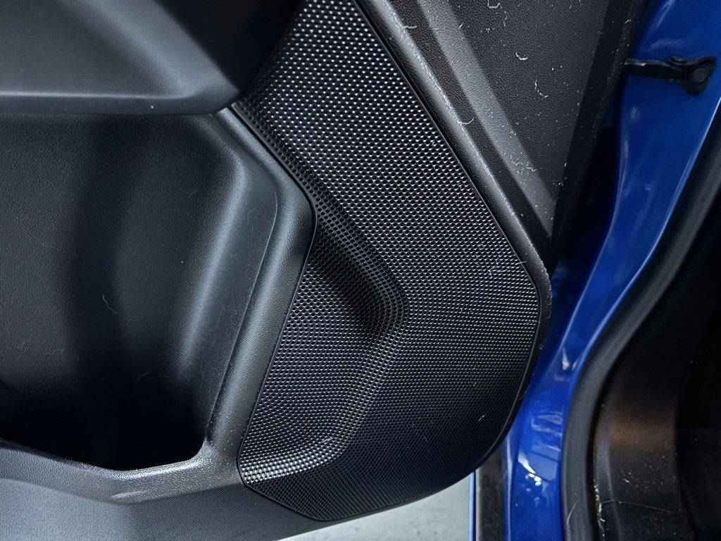 Used 2023 Chevrolet Colorado Trail Boss w/ Technology Package image 11